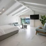 Ionian Elite - Luxury House نيدري