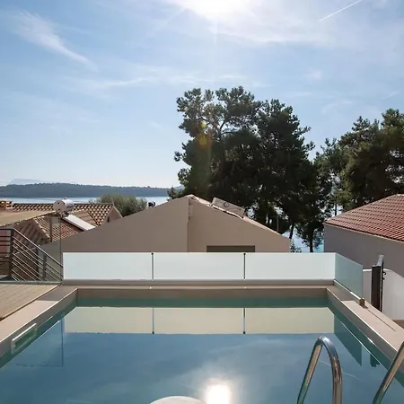 Ionian Elite - Luxury House נידרי