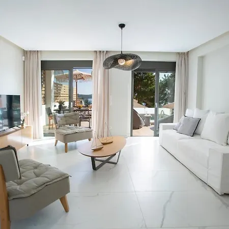 Ionian Elite - Luxury House Nydri (Lefkada)